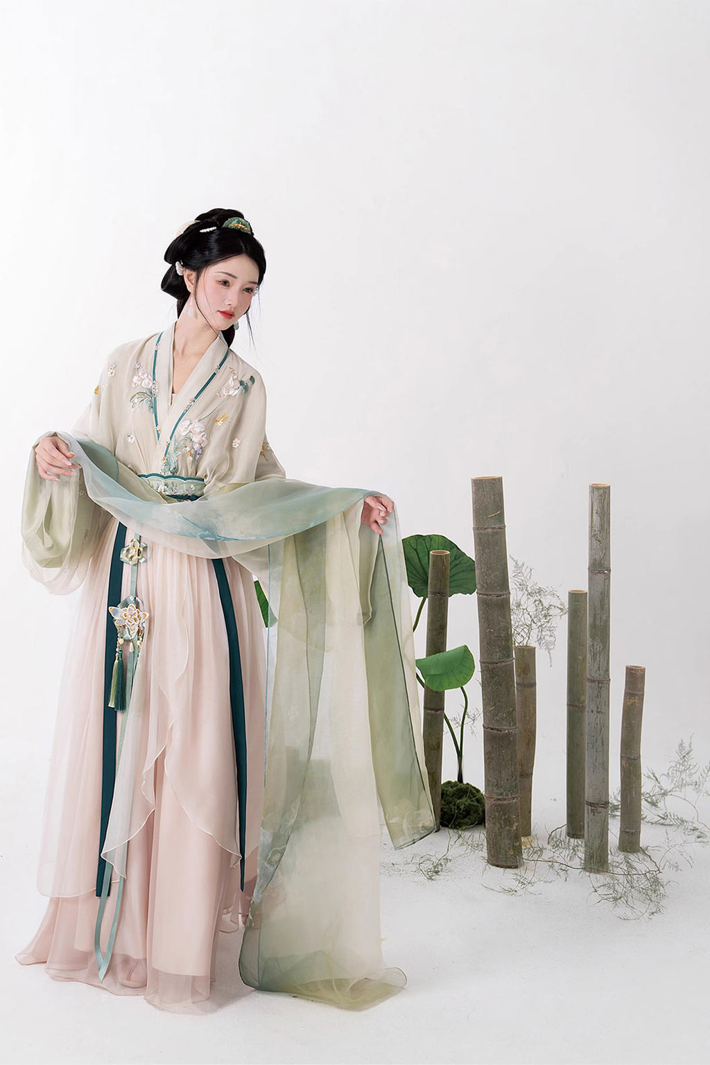 Ming Dynasty Pink Hanfu Dress with Maiden Style and One-Piece Po Skirt - yanliudu 烟柳渡