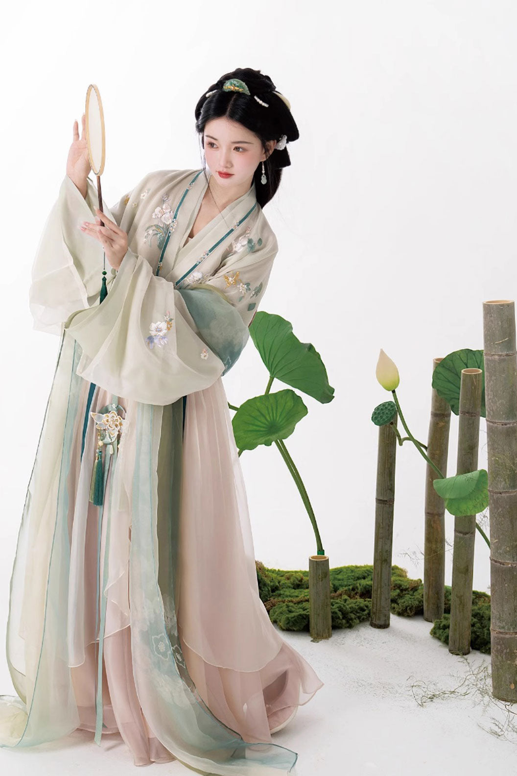Ming Dynasty Pink Hanfu Dress with Maiden Style and One-Piece Po Skirt - yanliudu 烟柳渡