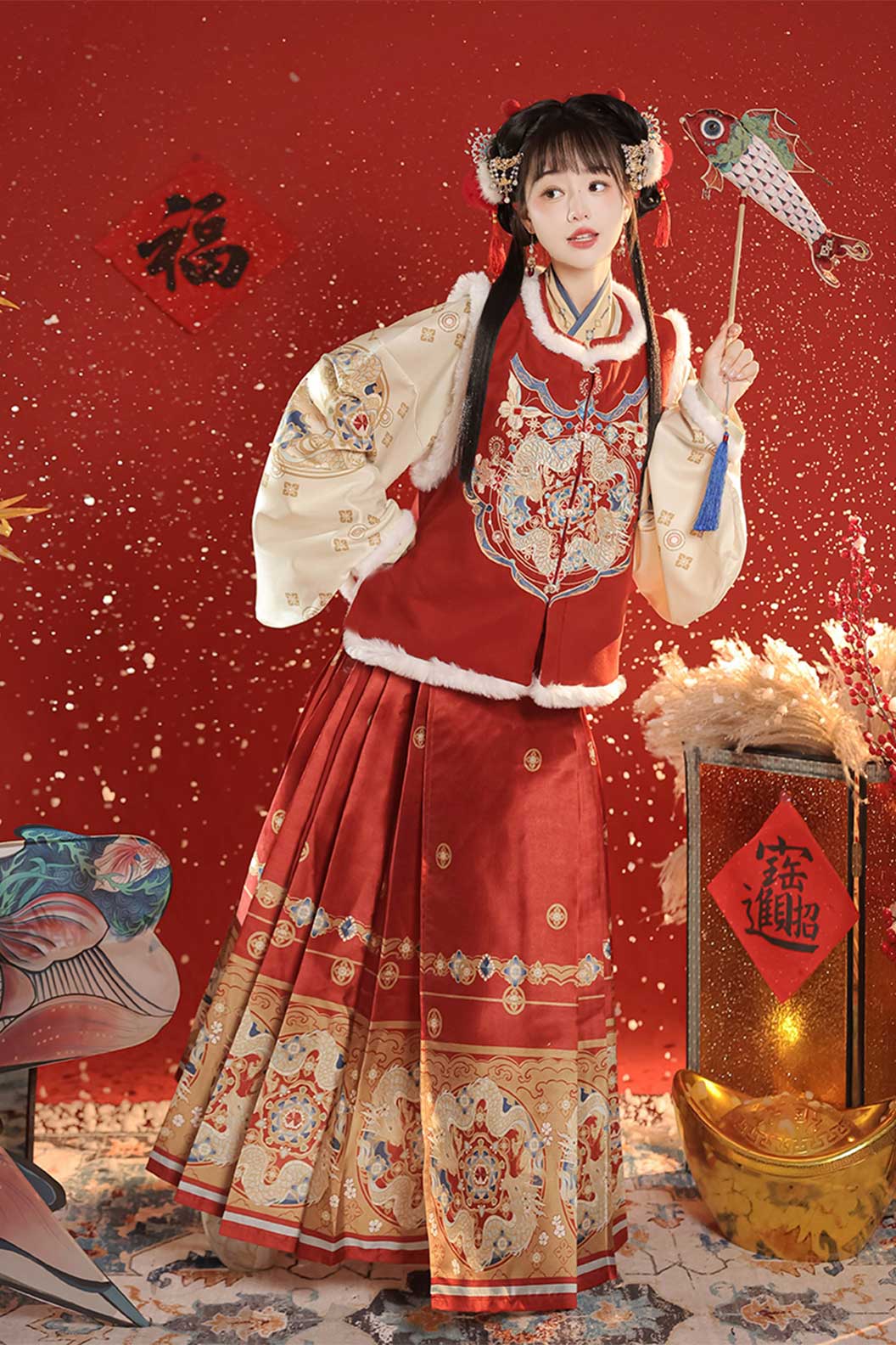 Ming Dynasty Red Hanfu Dress with Embroidered Ma Mian Qun For Chinese Style - xiaoshenlong 小神龙