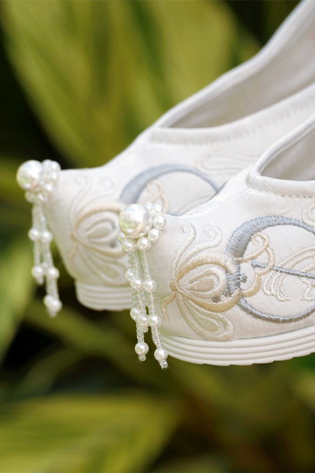 Embroidered Shoes Butterfly Ming Dynasty Cloth Shoes