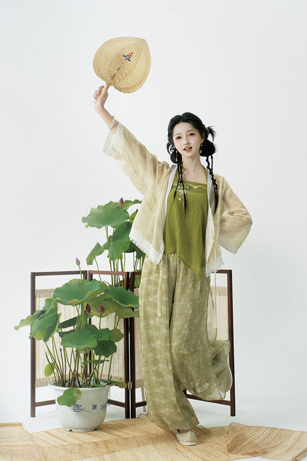 Modern Hanfu  3 Colors and Lantern Pants for Daily Commuting - xiaobinggun 小冰棍