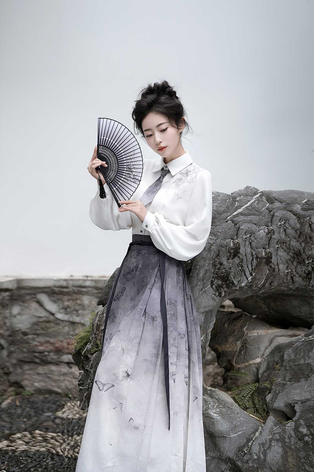 Modern Hanfu Black Hanfu Dress with Ma Mian Skirt New Chinese Style - liuyun 留云