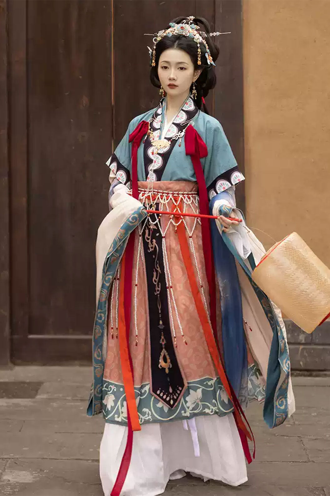 Modern Hanfu Green 6-Piece Set with Chinese Style and Luo Shen Theme - luoshen 洛神