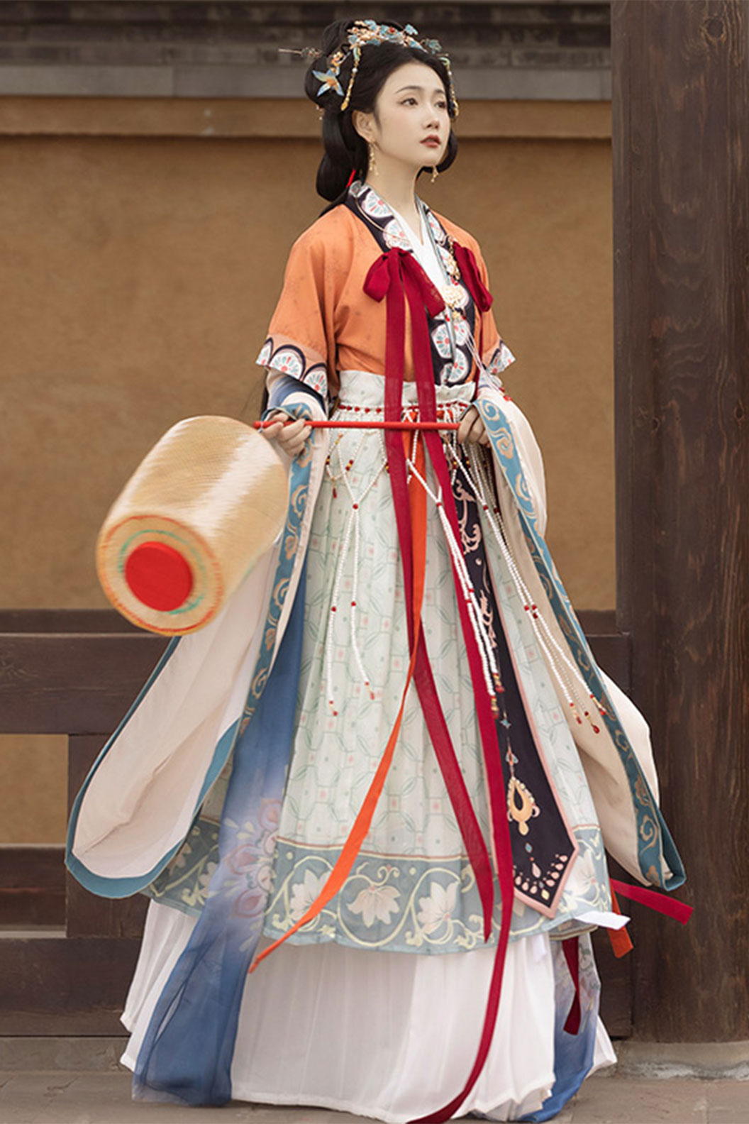 Modern Hanfu Green 6-Piece Set with Chinese Style and Luo Shen Theme - luoshen 洛神