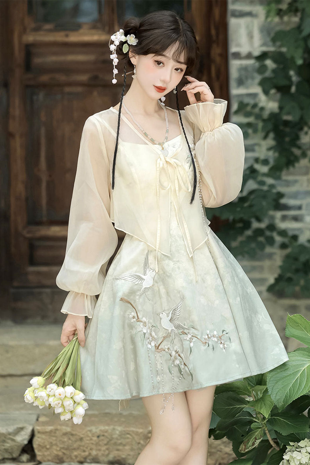 Modern Hanfu with Green Hanfu DressOuter Cloak in Chinese Traditional Style - yueguang 月光