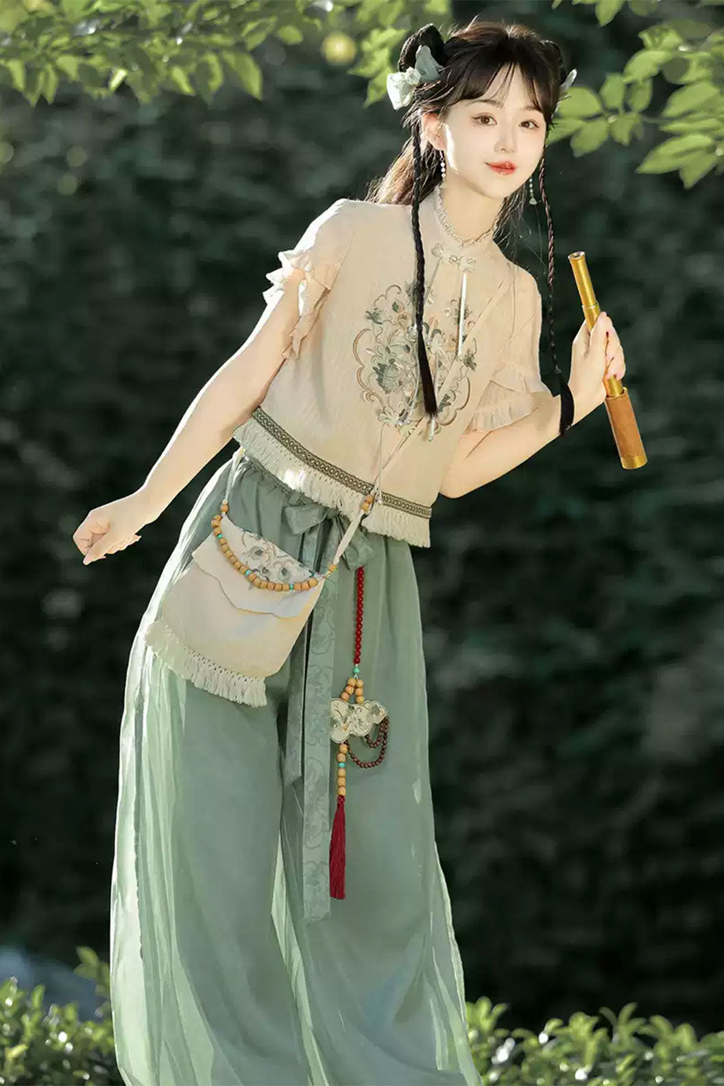 Modern Hanfu with Green Lantern Pants in Chinese Traditional Style - xunyao 寻瑶
