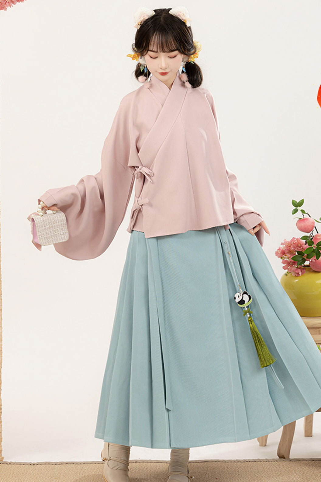 Modern Hanfu with Triangle Set Straight Collar and Short Jacket - dongruo 冬若