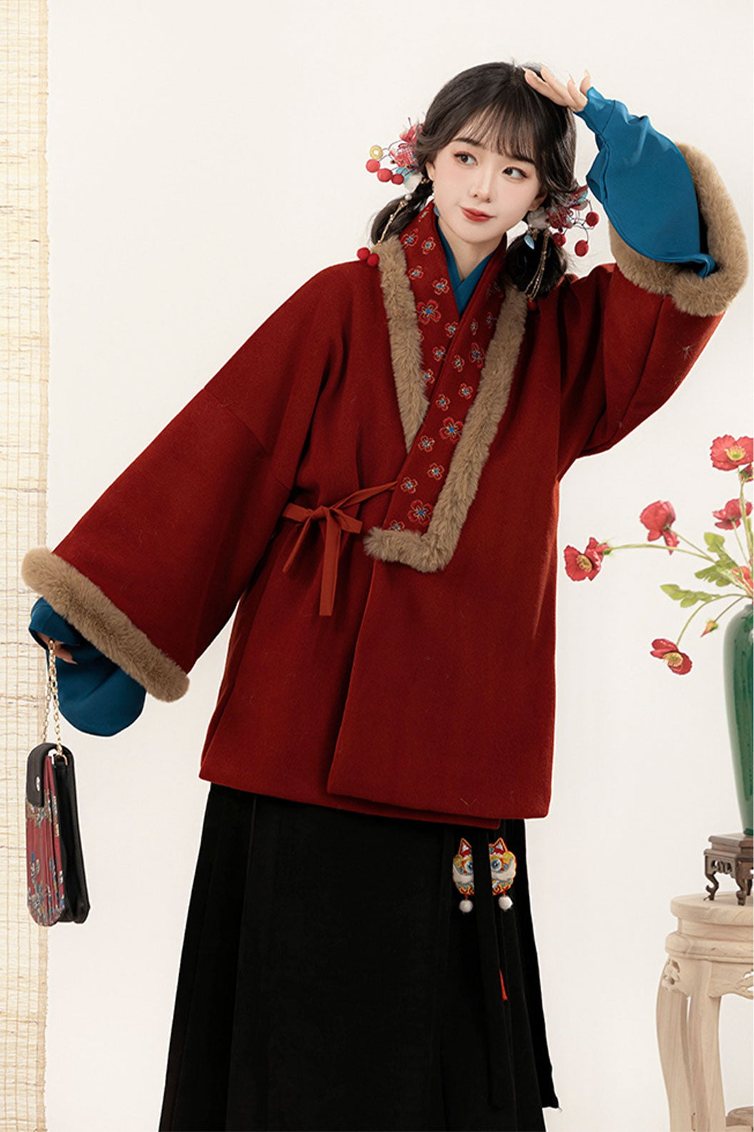 Modern Hanfu with Triangle Set Straight Collar and Short Jacket - dongruo 冬若