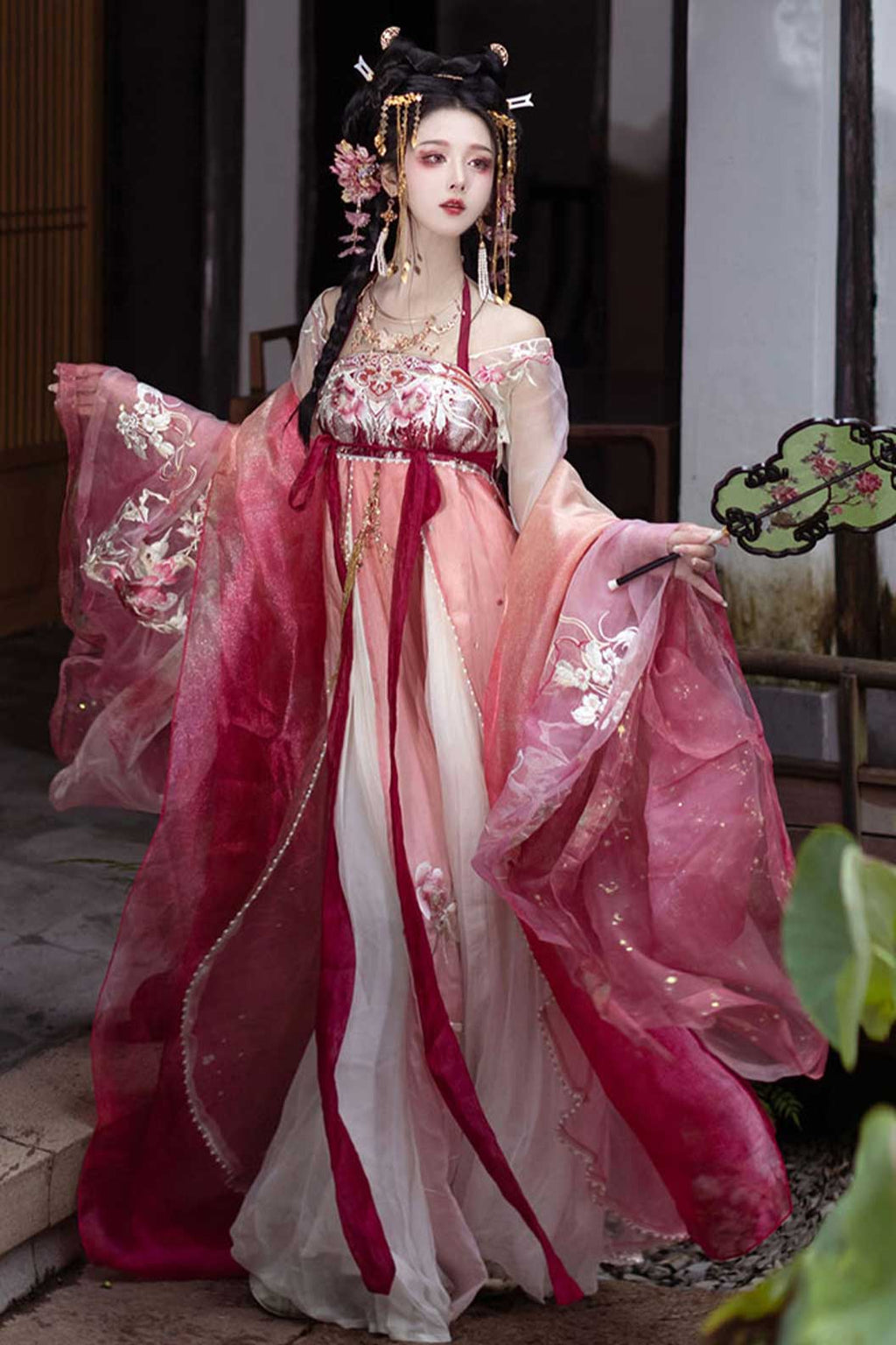 Myth & Legend hanfu wide sleeved robe pibo by Daji- 妲己