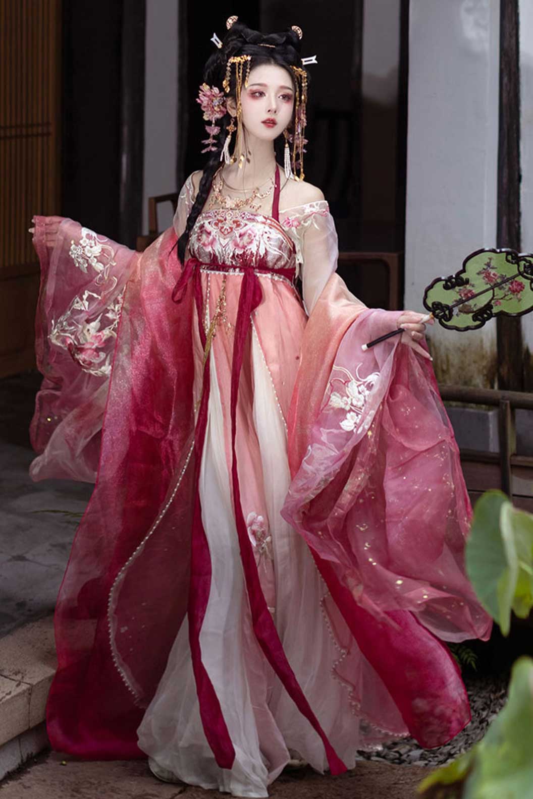Myth & Legend hanfu wide sleeved robe pibo by Daji- 妲己