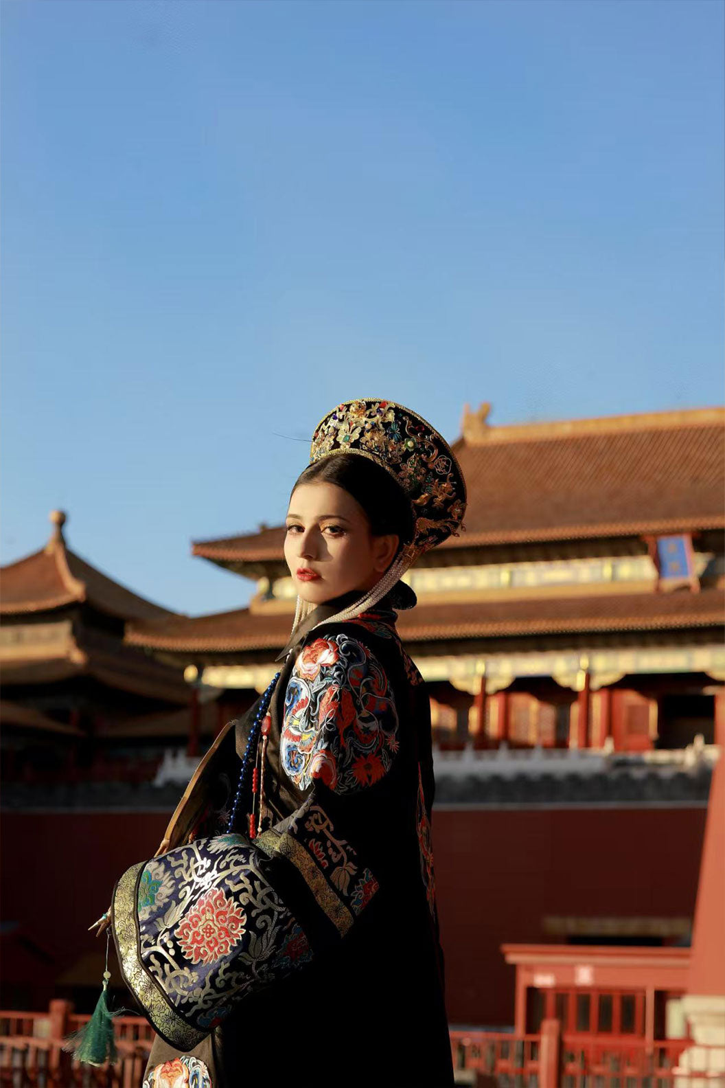 Qing Dynasty hanfu and manchu traditional costume hanfu dress with Imperial style - ningshuangchang 凝霜裳