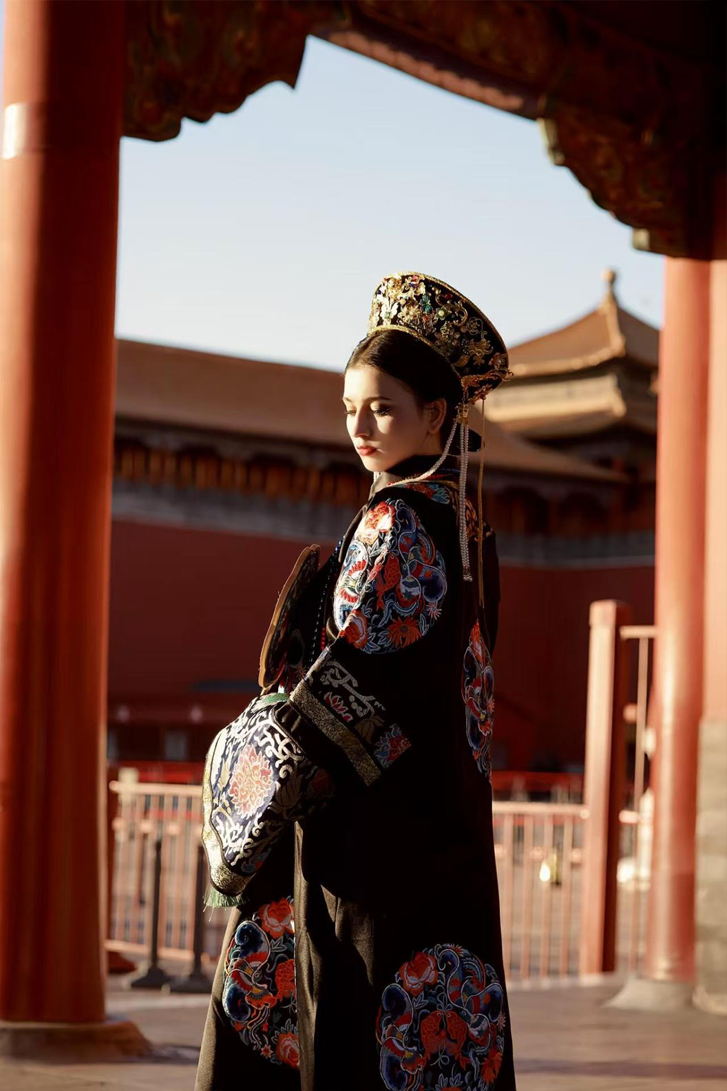 Qing Dynasty hanfu and manchu traditional costume hanfu dress with Imperial style - ningshuangchang 凝霜裳