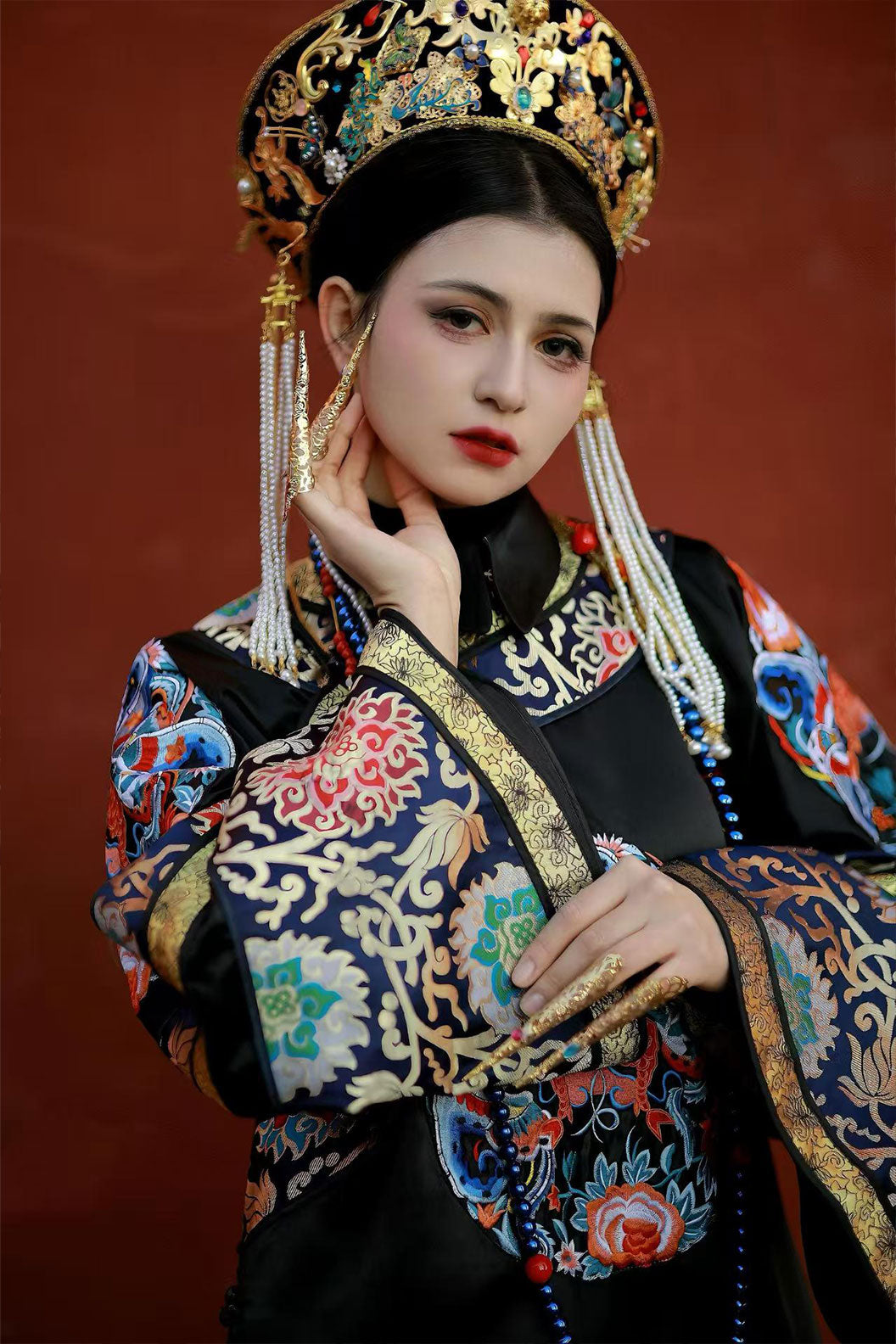 Qing Dynasty hanfu and manchu traditional costume hanfu dress with Imperial style - ningshuangchang 凝霜裳