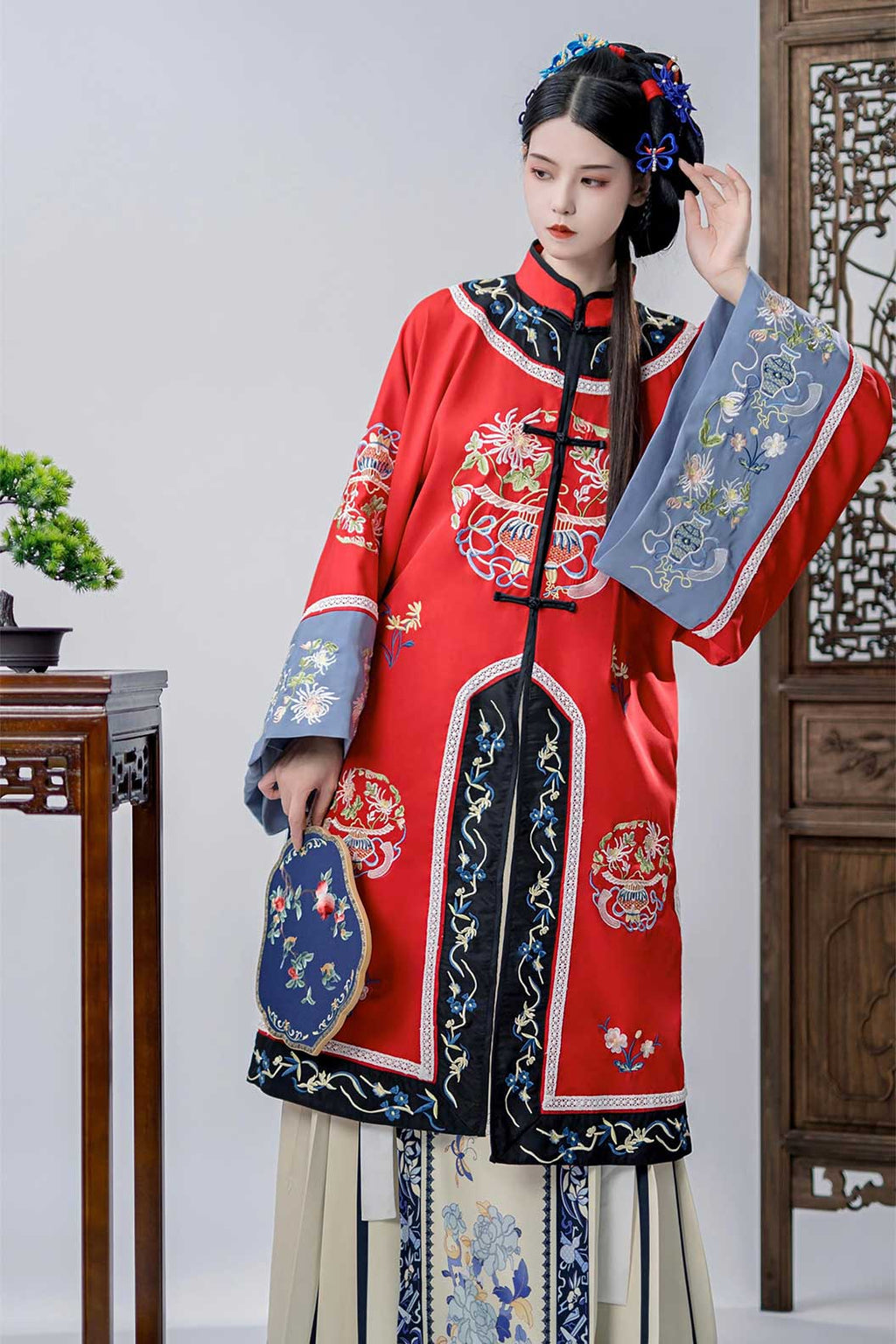 Qing dynasty hanfu mamian skirt hanfu dress with straight-front opening - xiuyanfa 绣烟笺