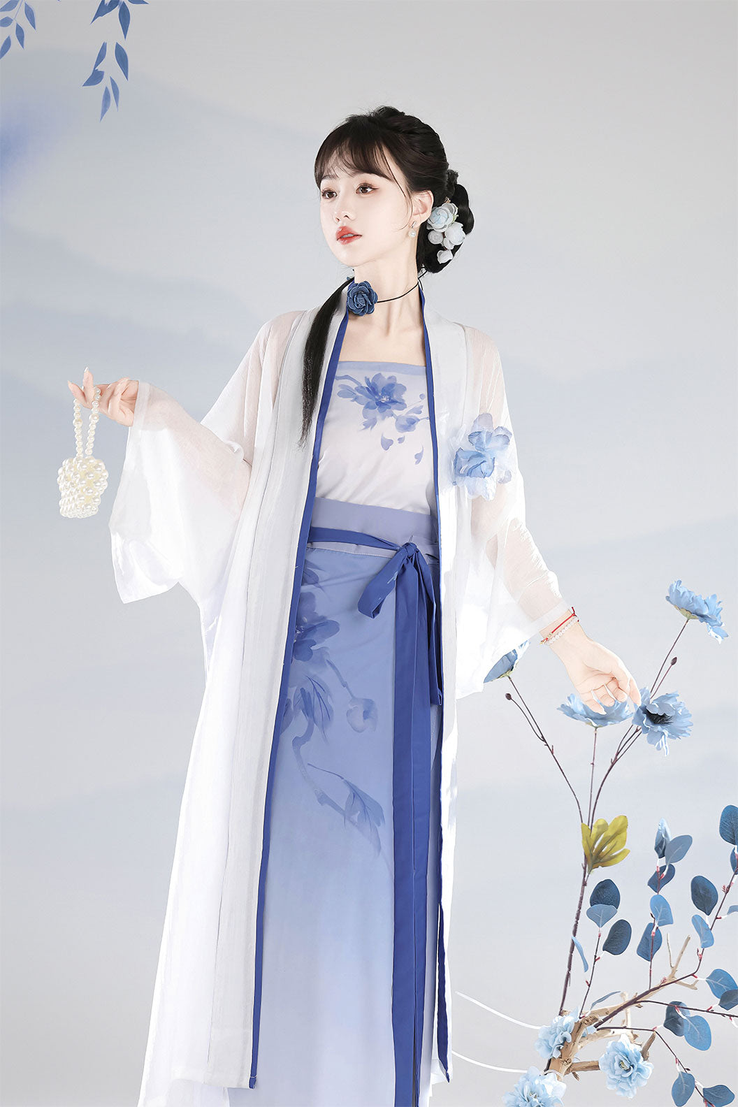 Song Dynasty White-green Hanfu Dress Bòzi Robe with Long Shirt - guyu 谷雨