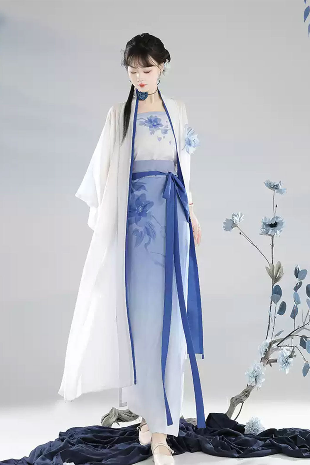 Song Dynasty White-green Hanfu Dress Bòzi Robe with Long Shirt - guyu 谷雨