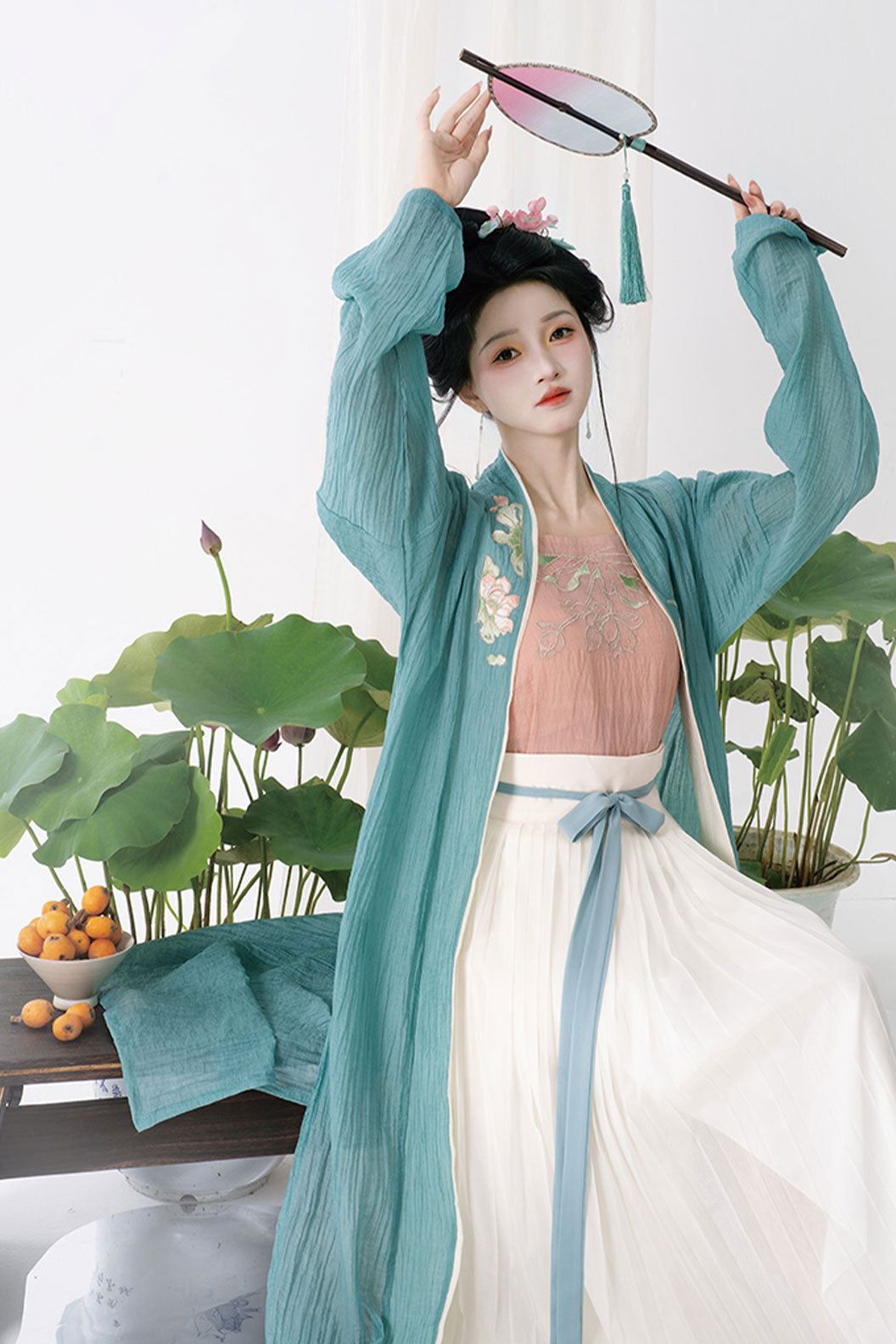 Song Dynasty Blue Hanfu Dress with Tencel Embroidery and Pleated Skirt - linzhi 林芝