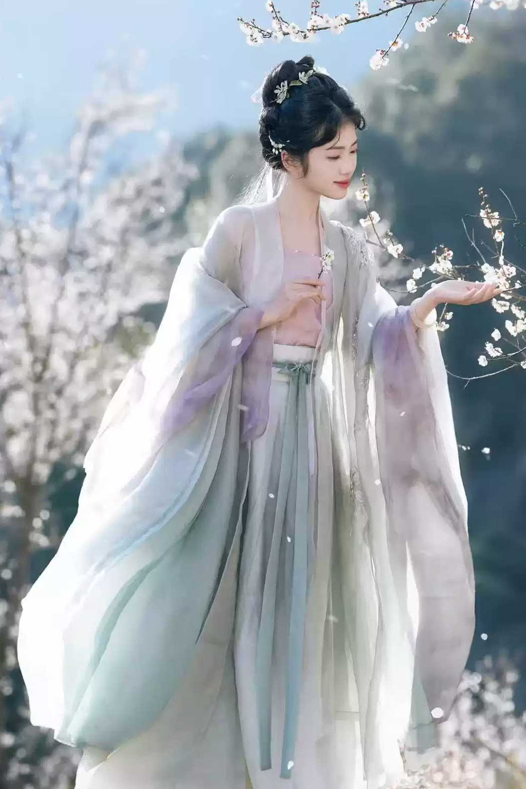 Song Dynasty Blue Hanfu Dress with Wide Sleeves for Daily Wear - languangsui 澜光碎