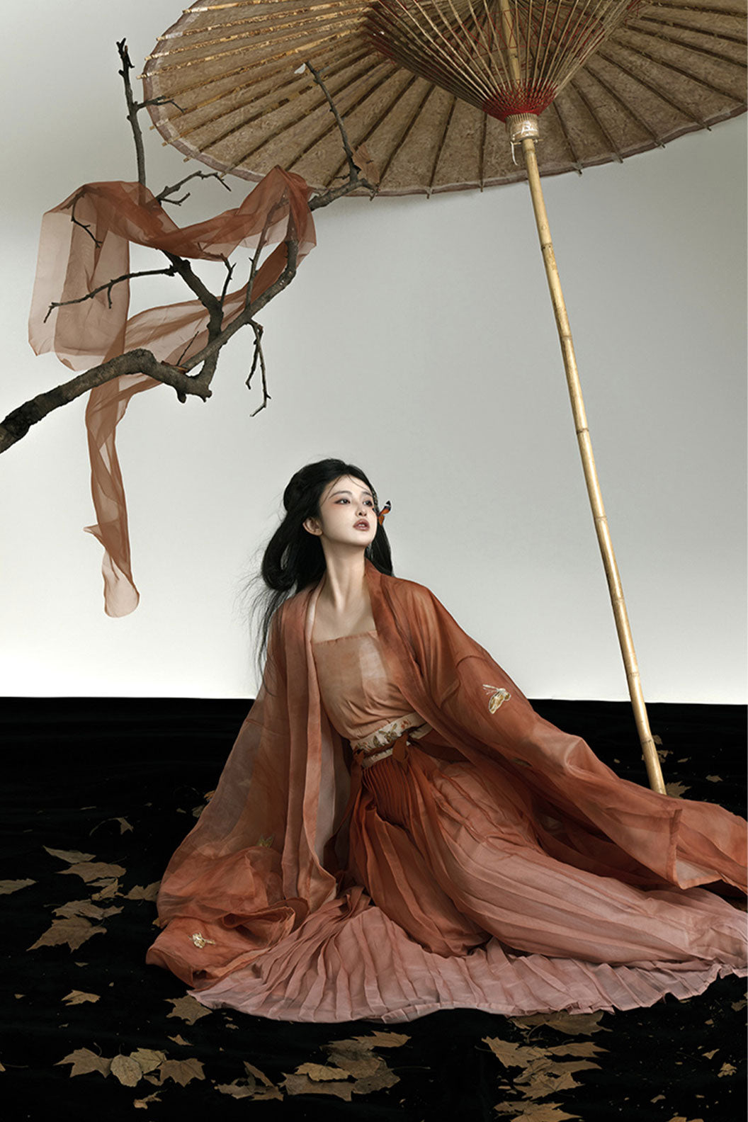 Song Dynasty Brown Hanfu Dress with One-Piece Waist-length Skirt and Long Shirt - kudie 枯蝶