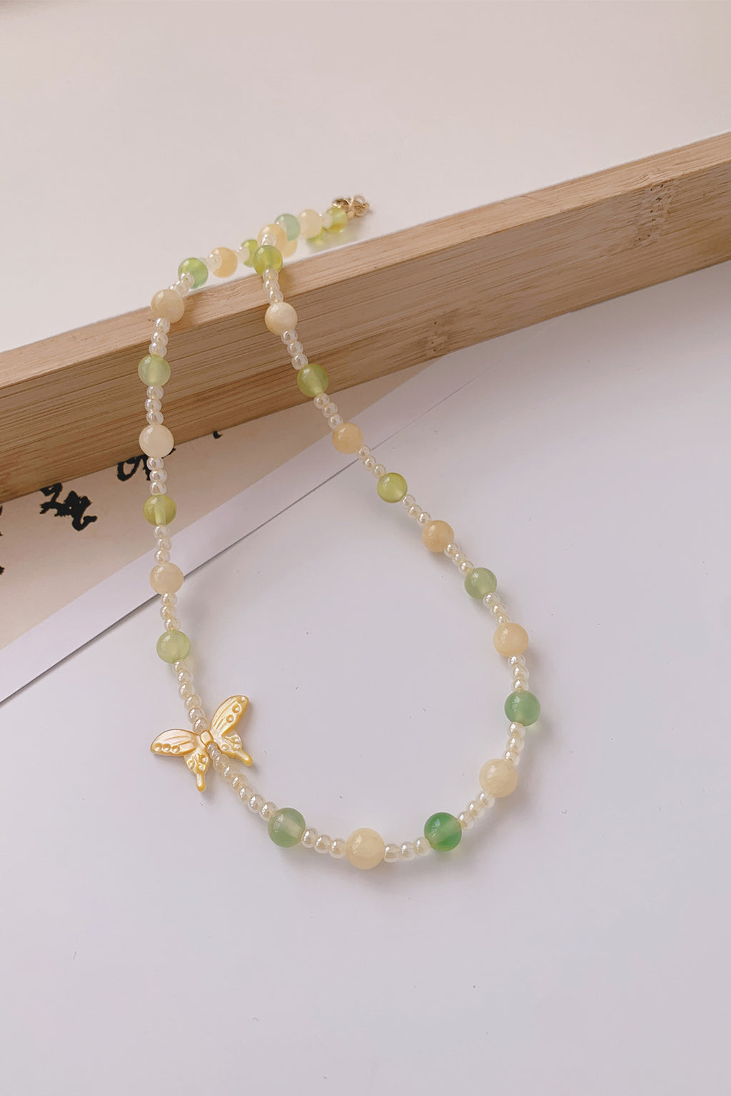 Song Dynasty Butterfly Shell Clavicle Chain Chinese Style Necklace