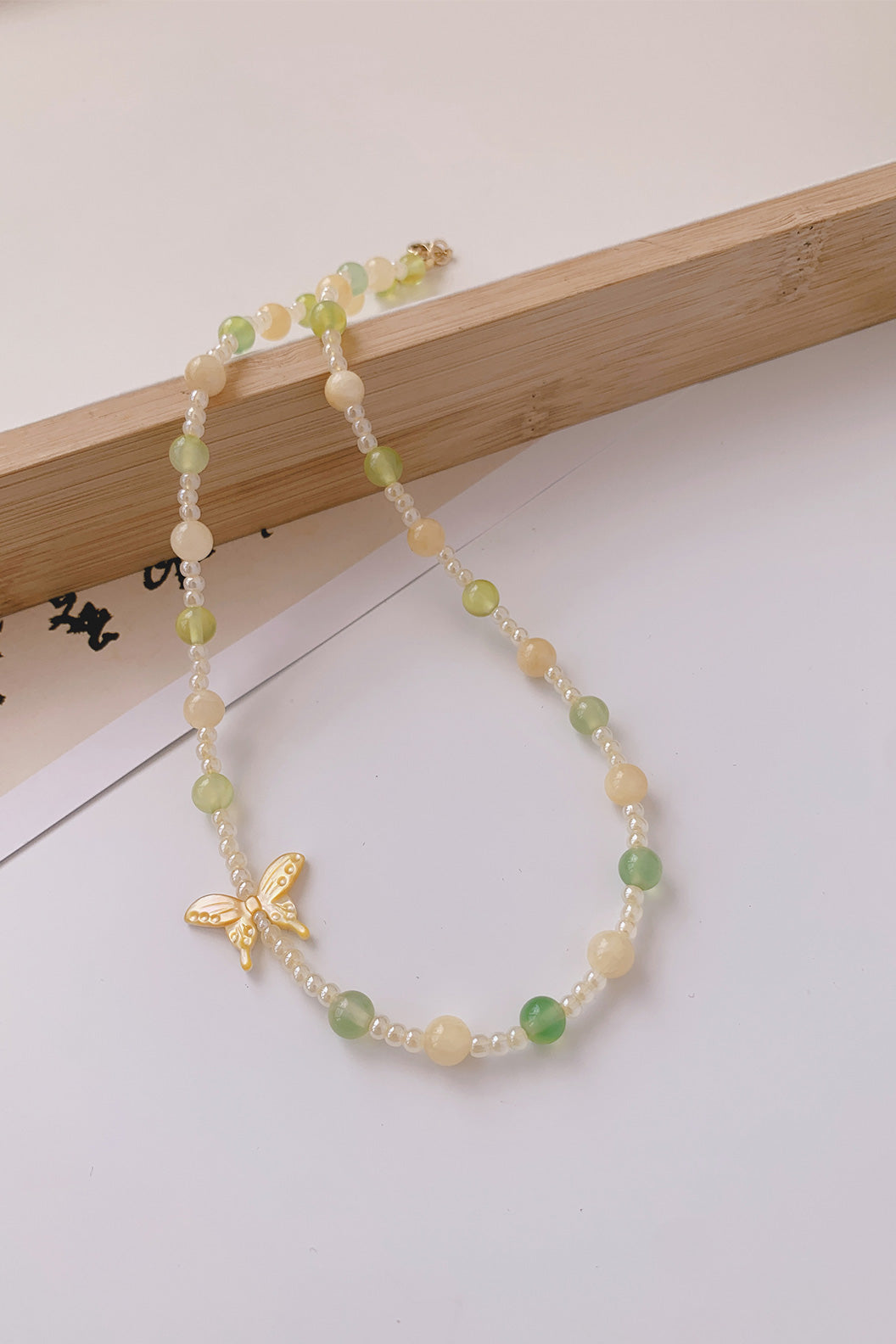 Song Dynasty Butterfly Shell Clavicle Chain Chinese Style Necklace
