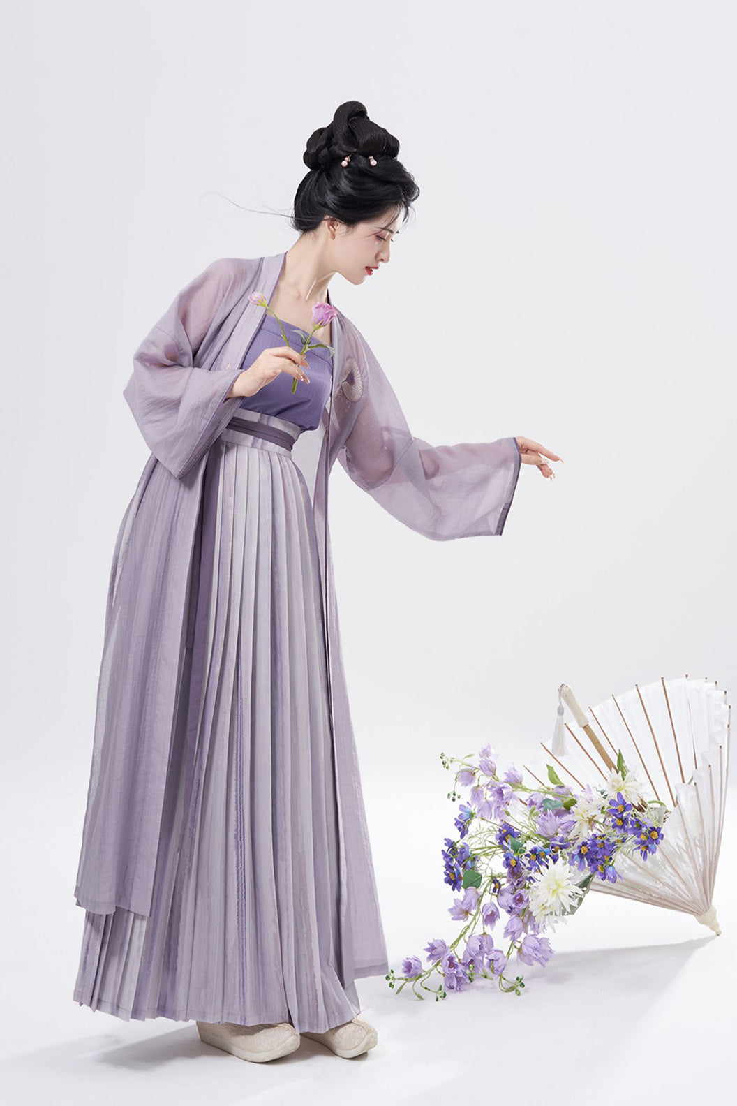 Song Dynasty Camellia Embroidery One Piece Pleated Skirt Purple Hanfu Dress - yuxiang 雨巷