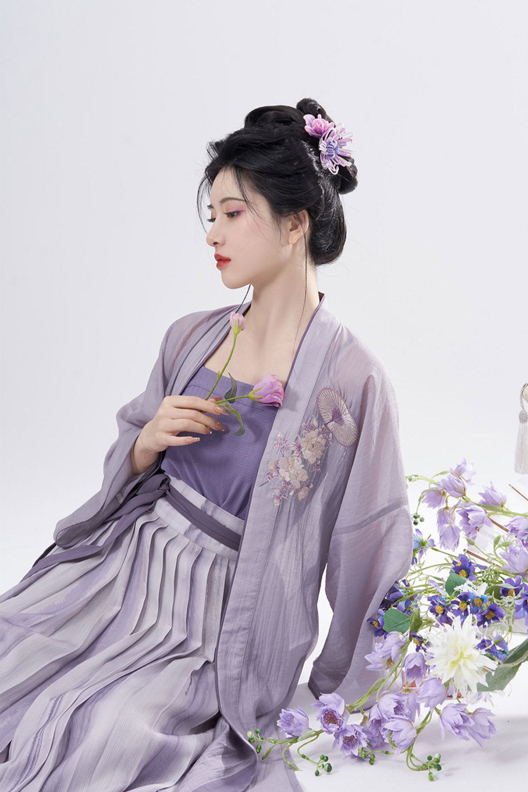 Song Dynasty Camellia Embroidery One Piece Pleated Skirt Purple Hanfu Dress - yuxiang 雨巷