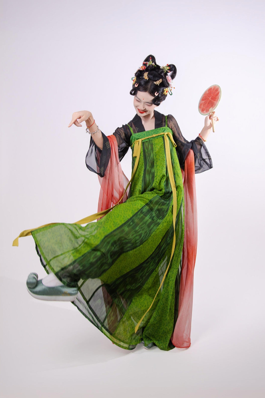 Song Dynasty Clothing Chest High Ruqun Skirt Twenty Pleats Green Hanfu Dress - xiguatang 西瓜糖