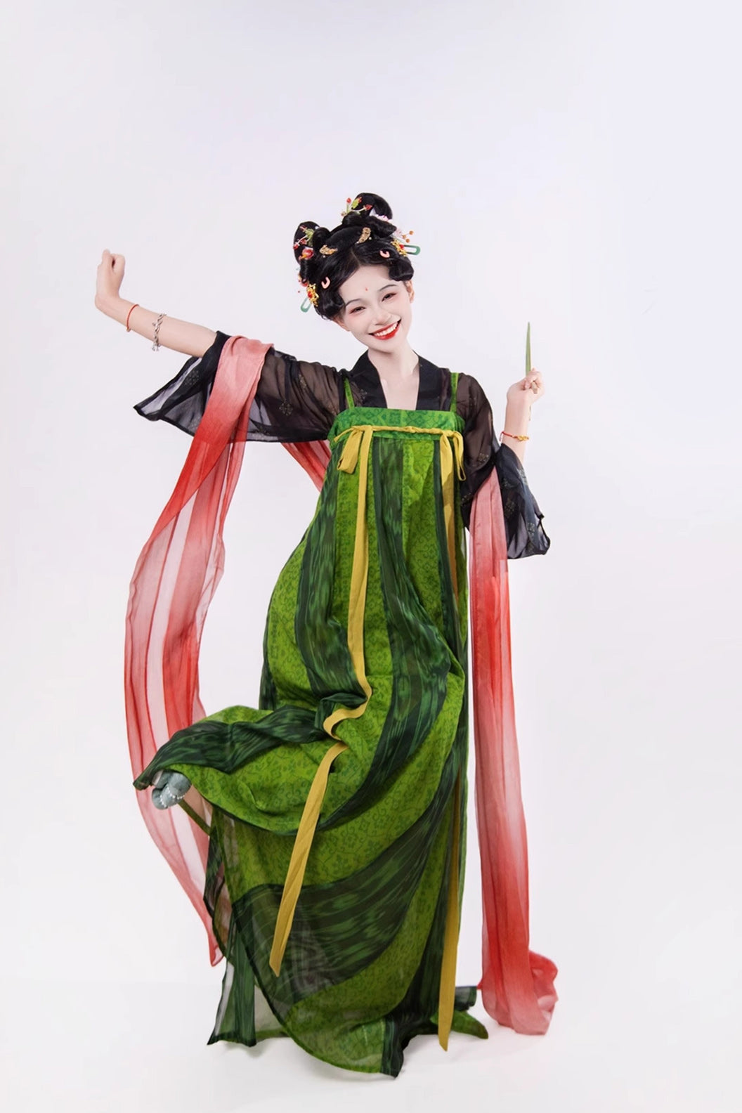 Song Dynasty Clothing Chest High Ruqun Skirt Twenty Pleats Green Hanfu Dress - xiguatang 西瓜糖