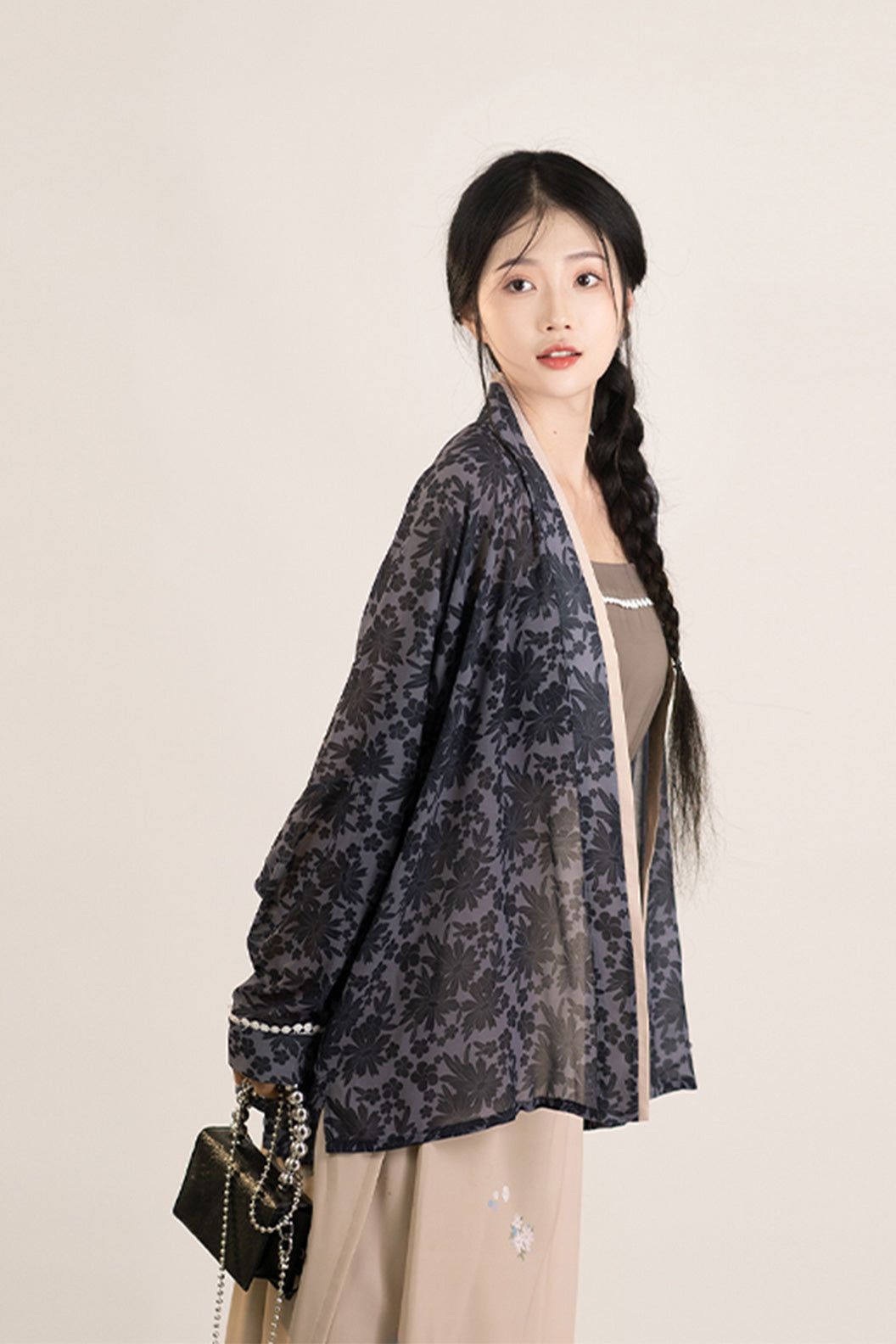Song Dynasty Clothing Triple Pleat Skirt Airplane Sleeves Gray Hanfu Dress - xueli 雪梨