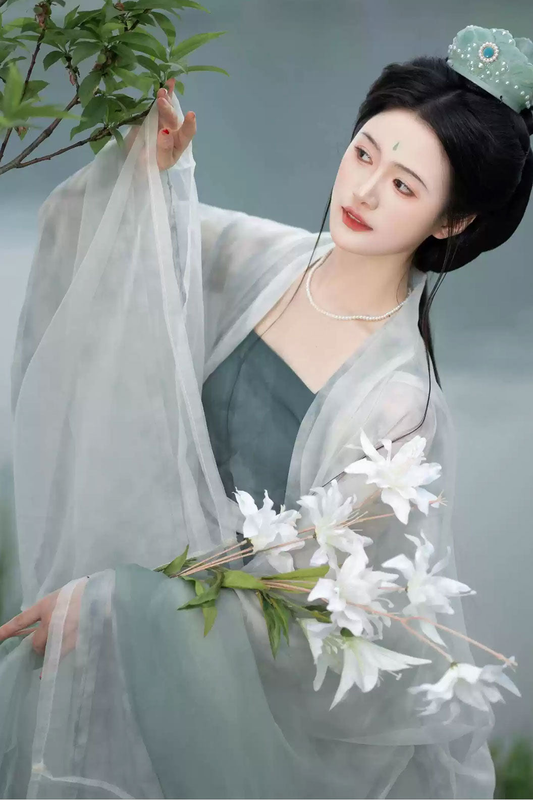 Song Dynasty Green Hanfu Dress with Wide Sleeve Shirt - liuyan 柳烟