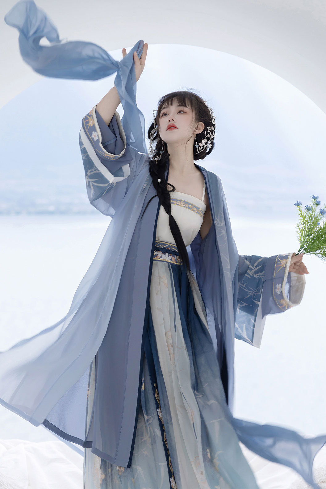 Song dynasty qiyao ruqun hanfu dress with beizi- zhuying 竹影