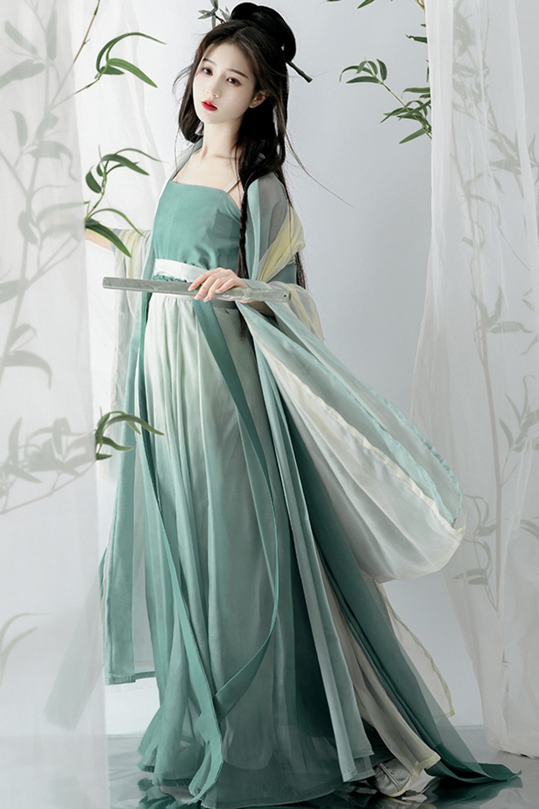 Song Dynasty Wide Sleeve Long Robe Pleated Skirt Green Hanfu Dress - qingdai 青黛