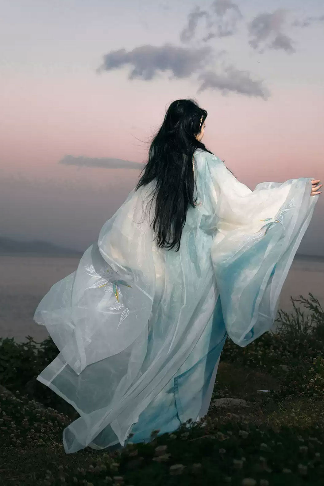 Tang Dynasty Blue Hanfu Dress with Embroidery Chinese Style - luoshenfu 洛神赋