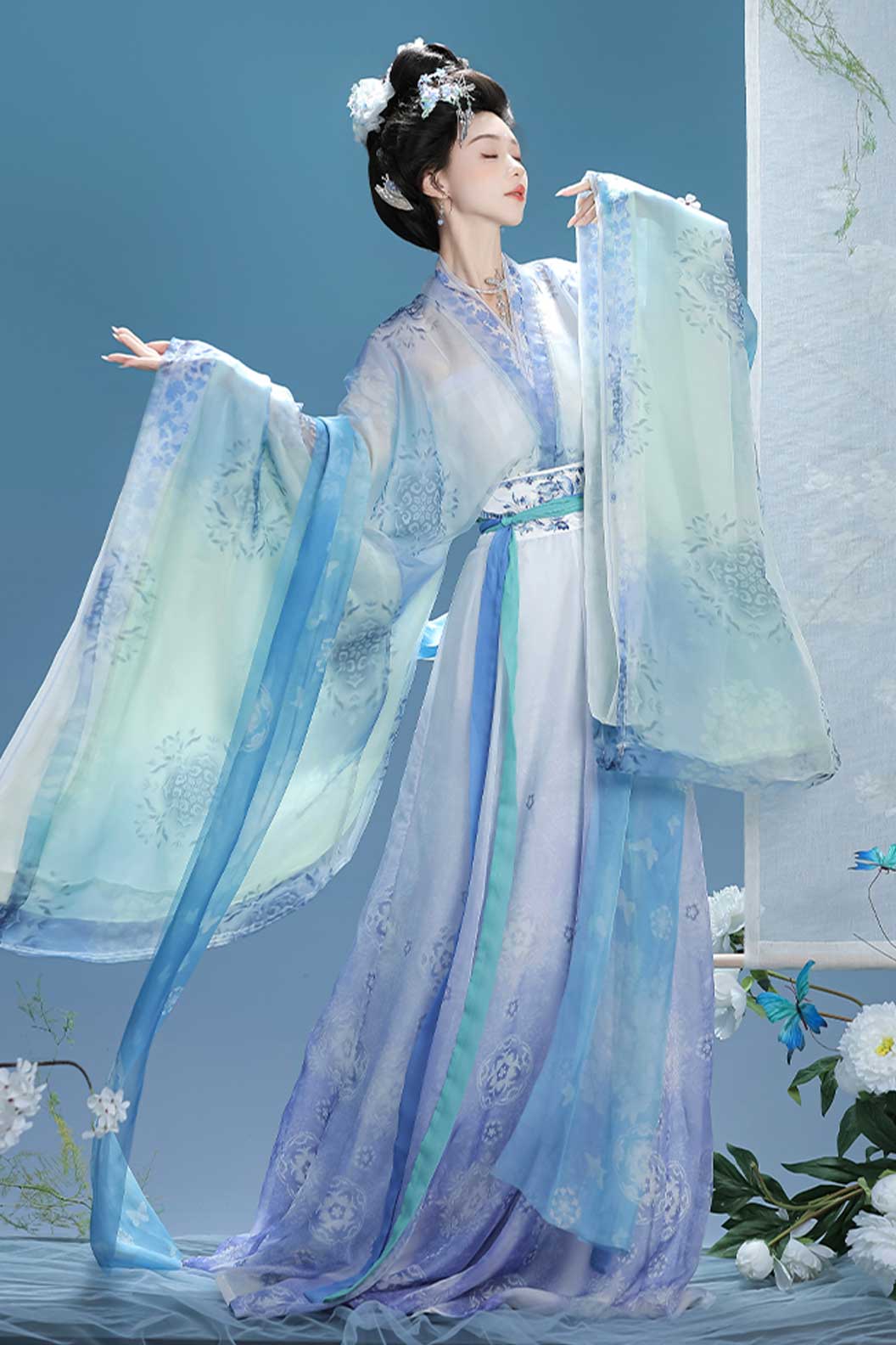 Tang Dynasty Blue Hanfu Dress with qixiong ruqun Ruqun and Wide Sleeve Shirt - qingcimudn 青瓷牡丹