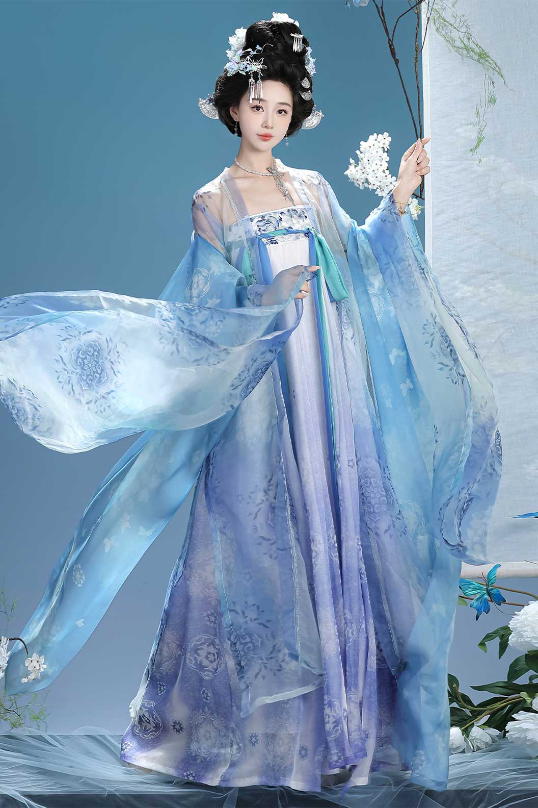 Tang Dynasty Blue Hanfu Dress with qixiong ruqun Ruqun and Wide Sleeve Shirt - qingcimudn 青瓷牡丹