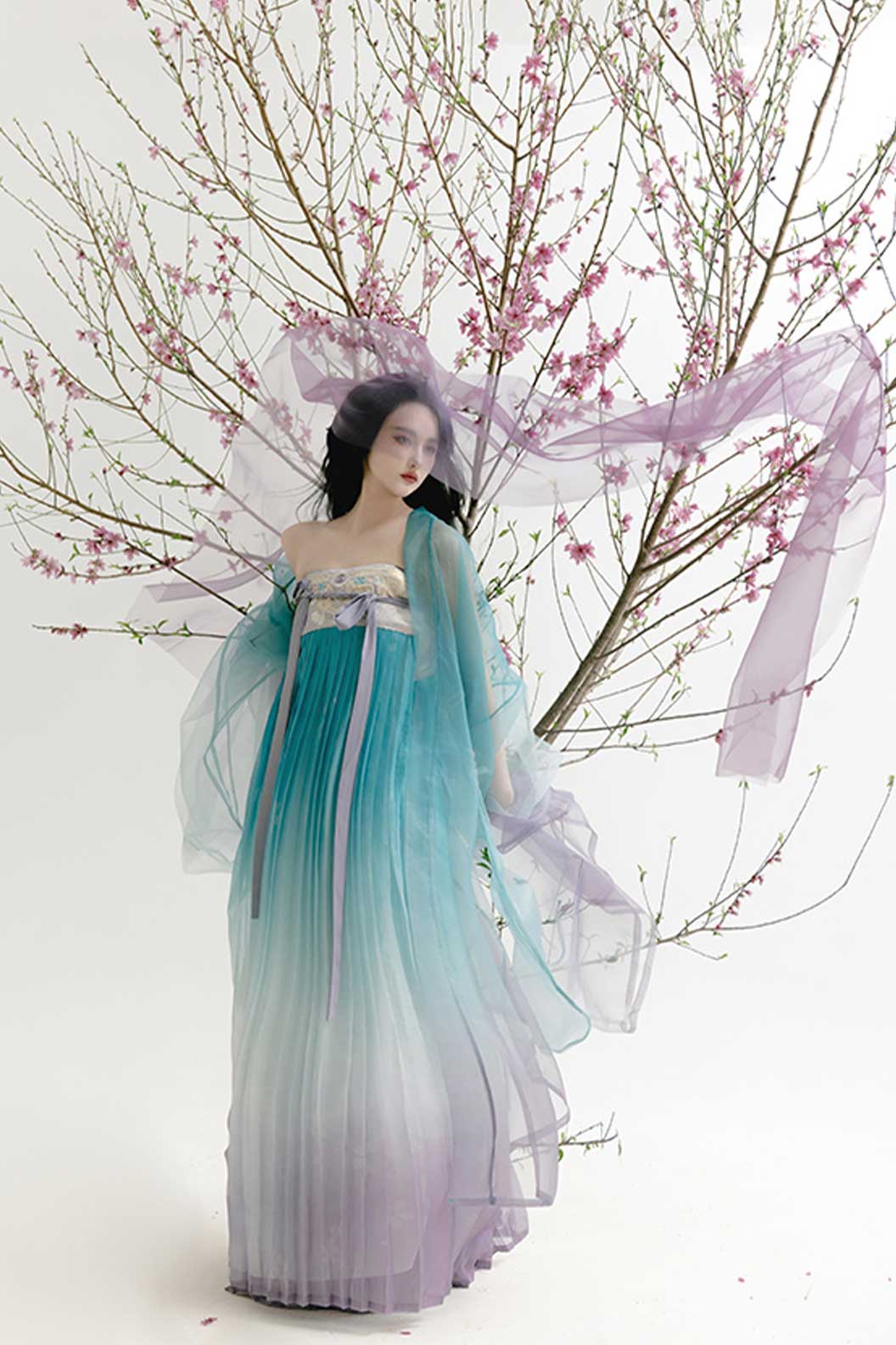 Tang Dynasty Blue-Purple Hanfu with Embroidery and Chest-High Ruqun Skirt - chuge 楚歌