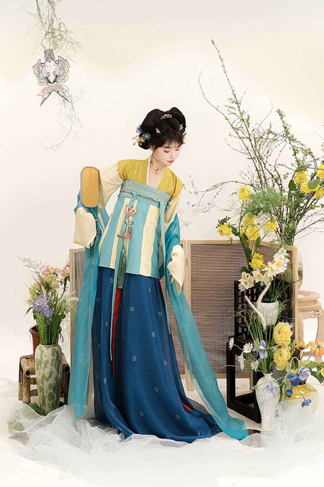 Tang Dynasty Four Colors  Hanfu Dress with Chest-high Ruqun and 5-Piece Set - xiaotaochun 小桃春