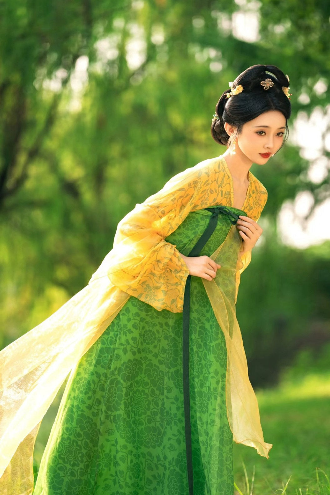 Tang Dynasty Green Hanfu Dress Chest High One Piece Twelve Panel Skirt  - shanju 山居