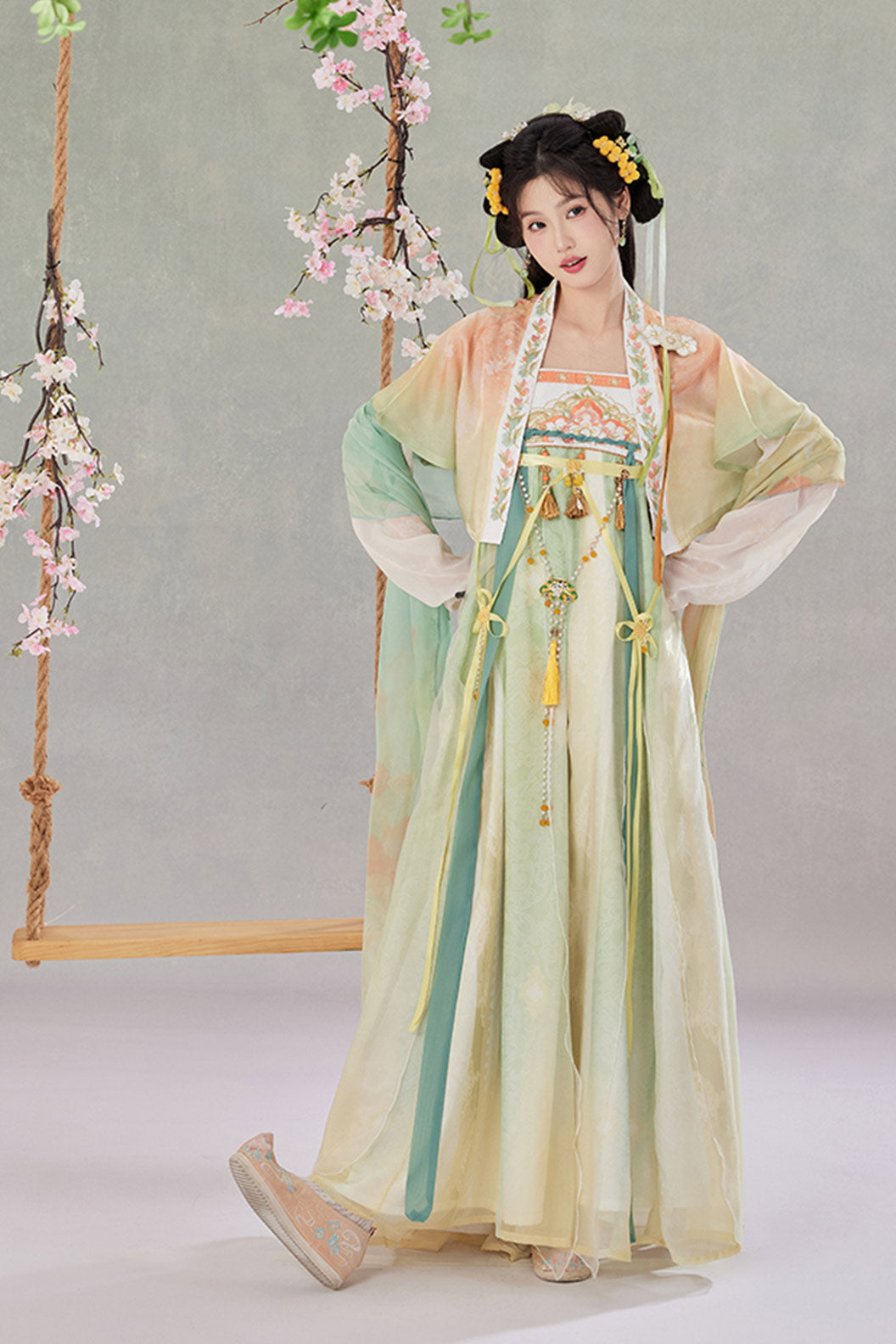 Tang Dynasty Green Hanfu Dress Chest High Ruqun Embroidery - liushangguiyan 柳上归烟