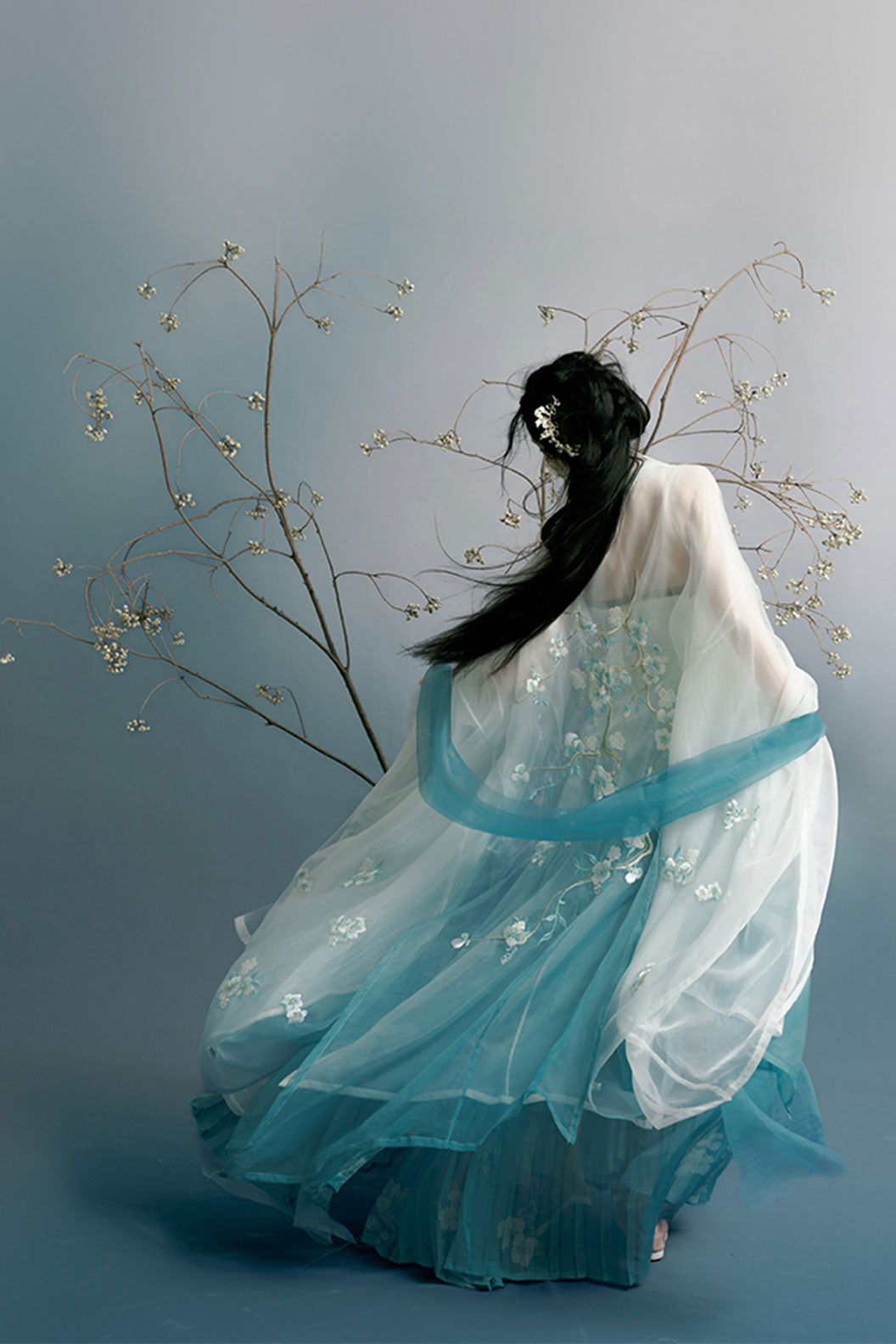 Tang Dynasty Green Hanfu Dress with Heavy Embroidery for Spring and Summer - chunli 春梨