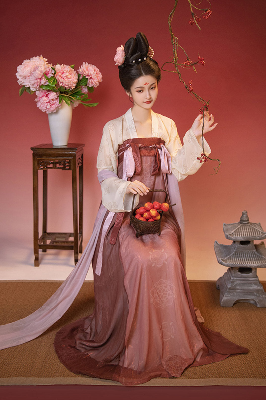 Tang Dynasty Hanfu Dress Eight Panel Skirt Chest High Ruqun Tricolor Hanfu Dress -changansong 长安颂