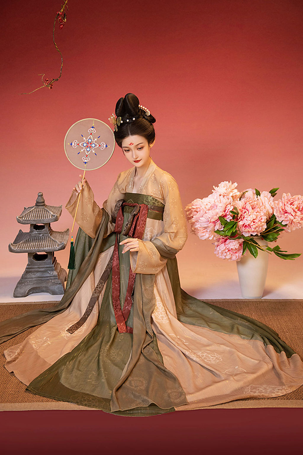 Tang Dynasty Hanfu Dress Eight Panel Skirt Chest High Ruqun Tricolor Hanfu Dress -changansong 长安颂