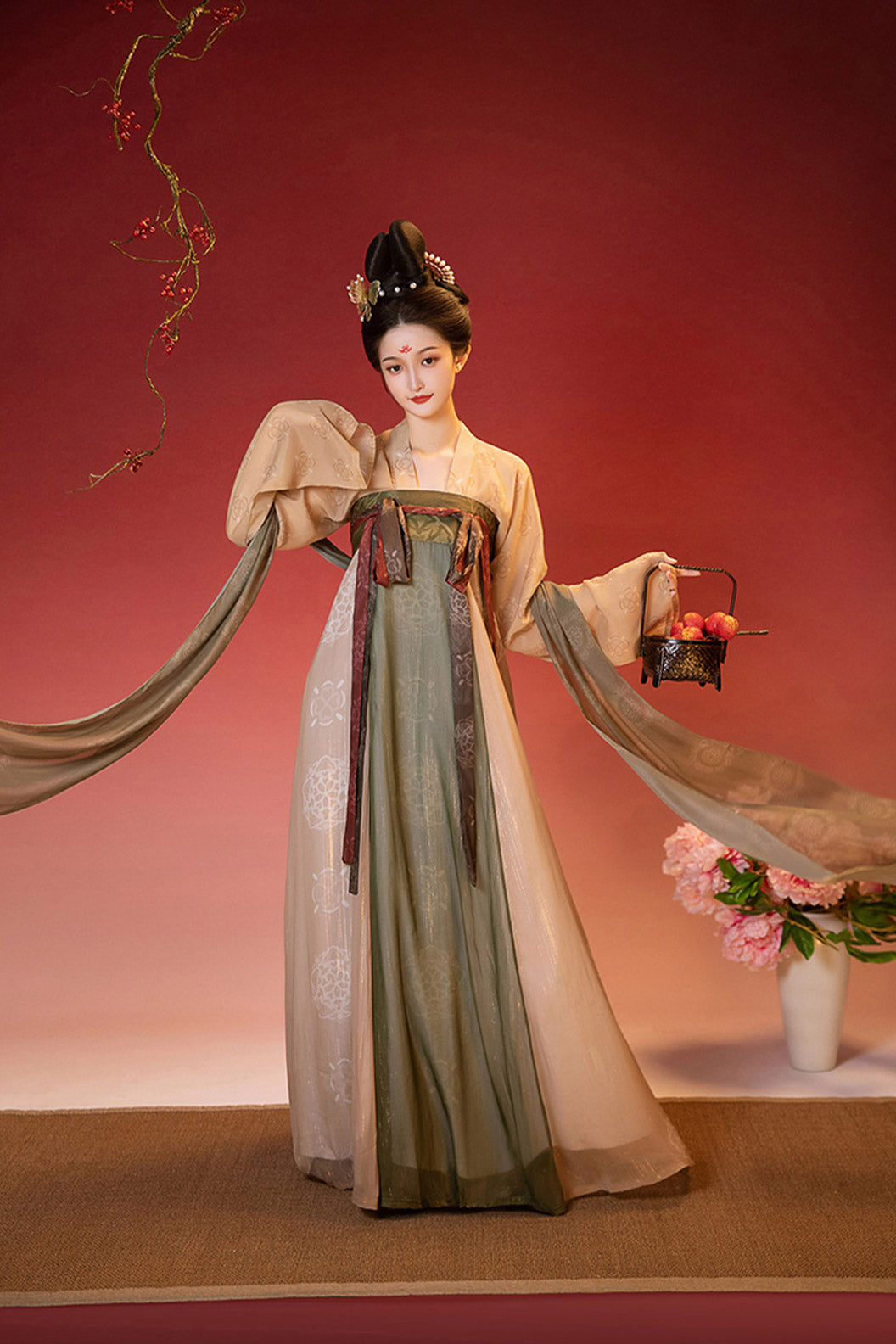 Tang Dynasty Hanfu Dress Eight Panel Skirt Chest High Ruqun Tricolor Hanfu Dress -changansong 长安颂