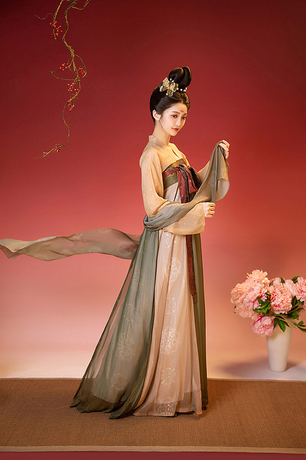 Tang Dynasty Hanfu Dress Eight Panel Skirt Chest High Ruqun Tricolor Hanfu Dress -changansong 长安颂