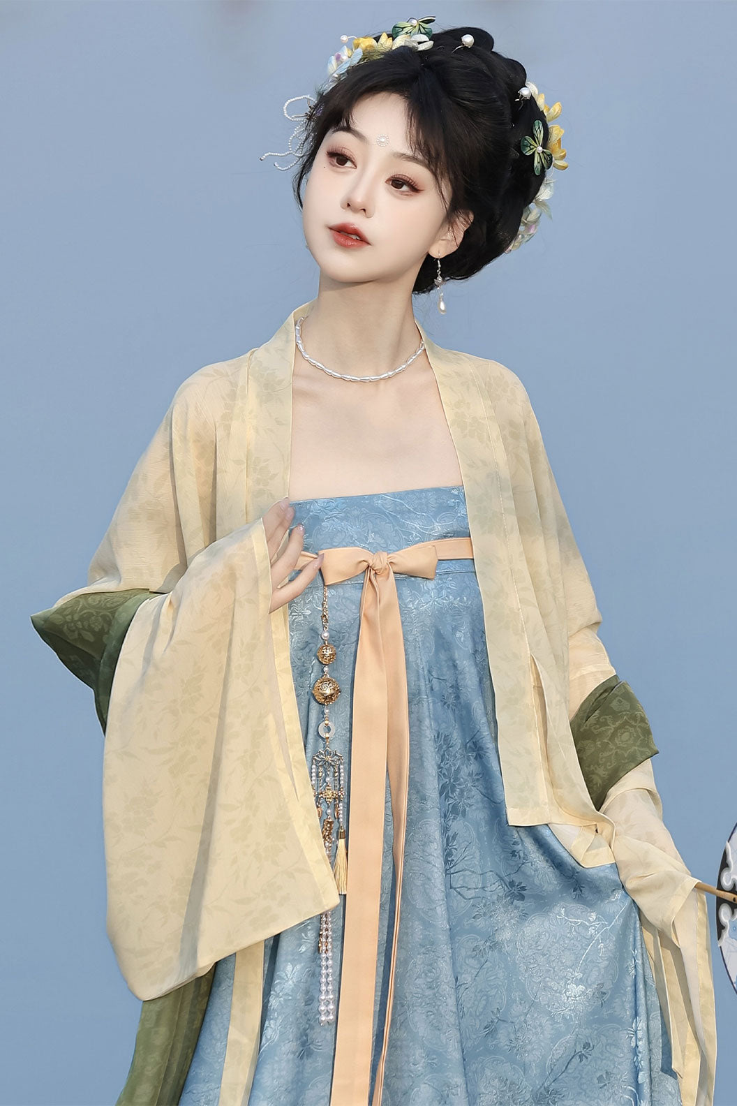 Tang dynasty hanfu outer robe with high waisted pleated skirt for famensi - taohuazhi 桃花枝