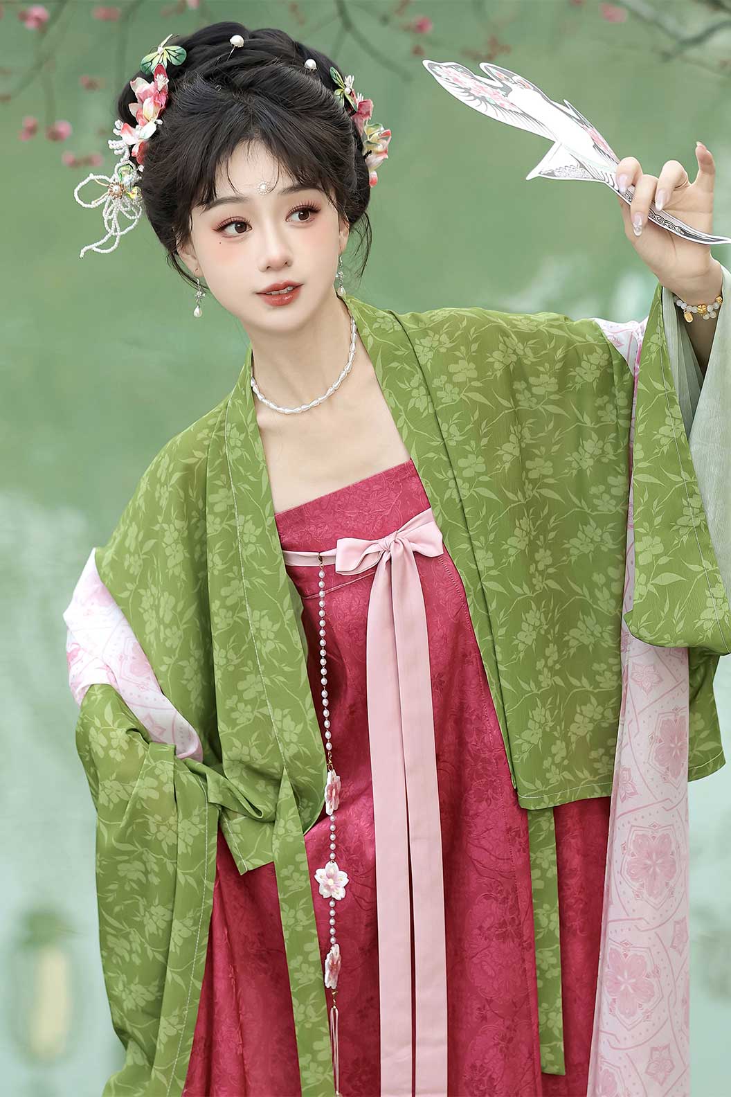 Tang dynasty hanfu outer robe with high waisted pleated skirt for famensi - taohuazhi 桃花枝