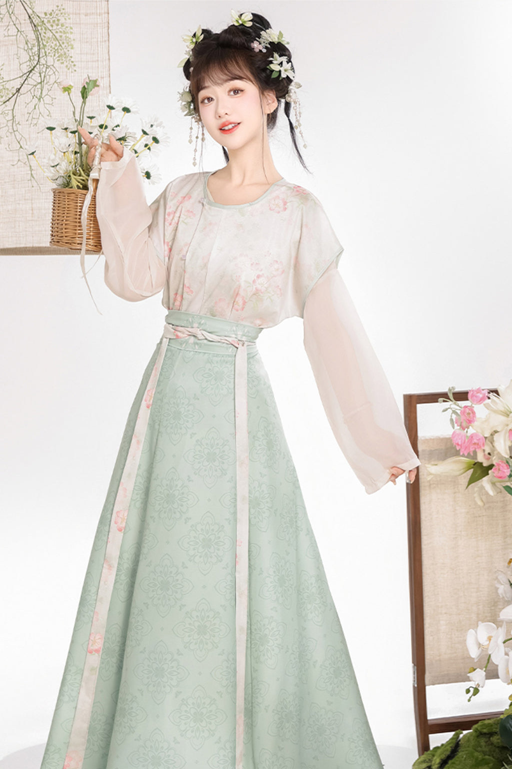 Tang Dynasty Purple Hanfu Dress Printed Beizi Round Collar Top Qiyao Eight Panel Skirt - huayu 花语