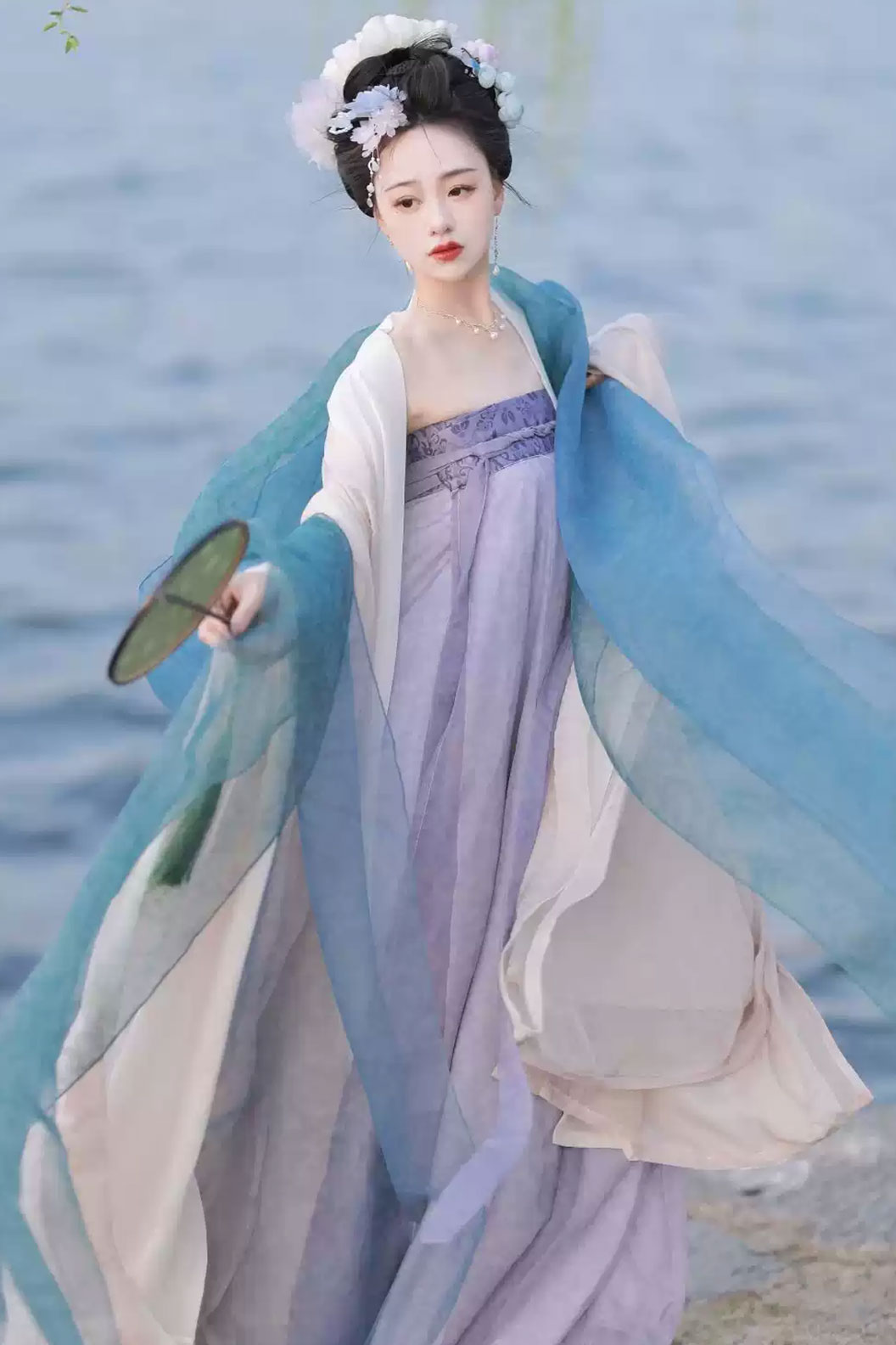 Tang Dynasty Red Hanfu Dress with Chest-high Ruqun and One-Piece Split Skirt - shengge 笙歌
