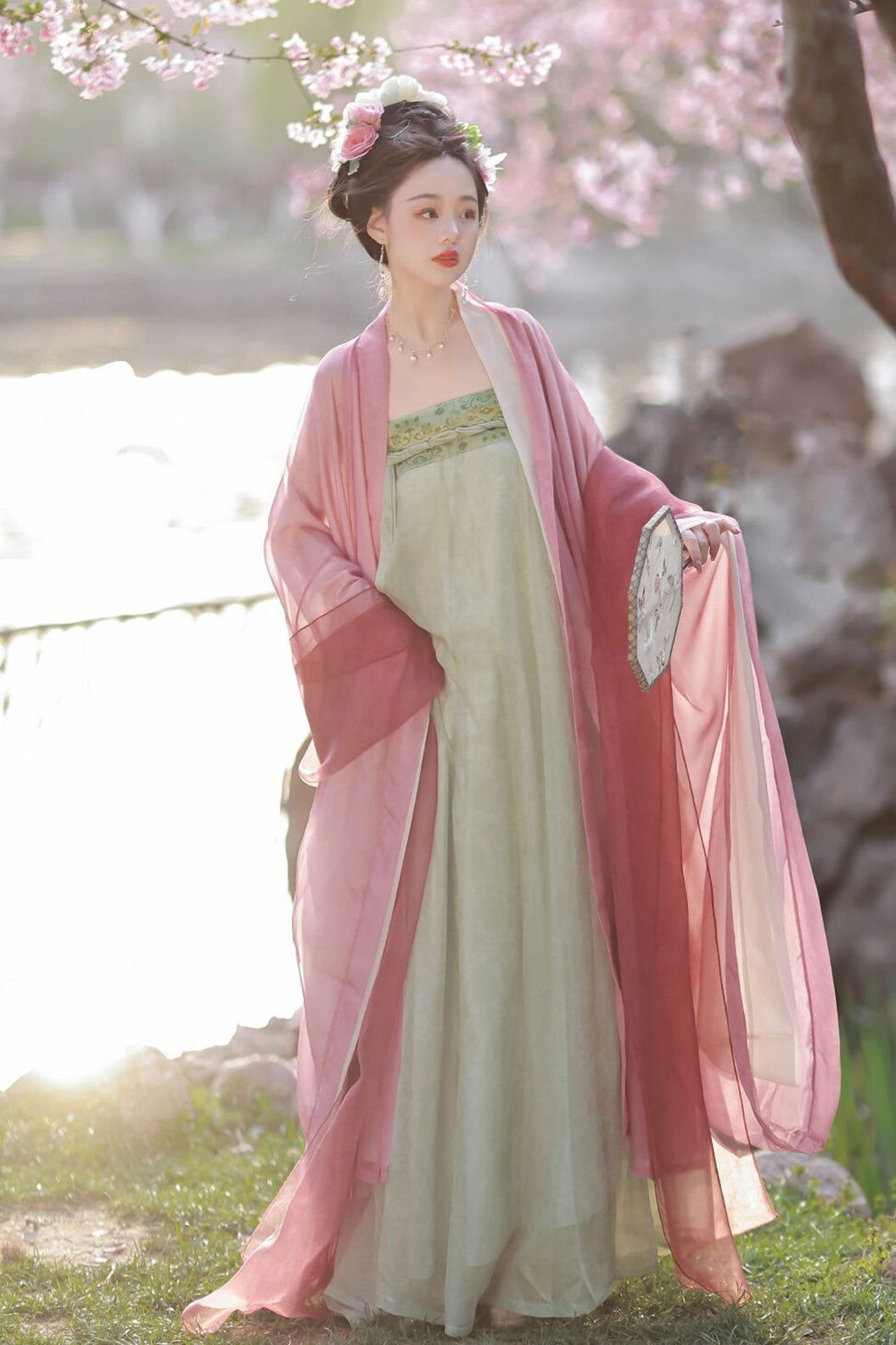 Tang Dynasty Red Hanfu Dress with Chest-high Ruqun and One-Piece Split Skirt - shengge 笙歌